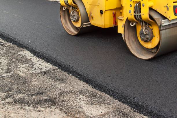 Best Driveway Paving Near Me  in Fairfield, IA